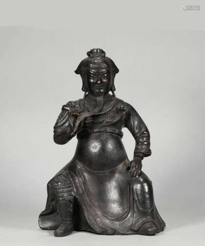 Sitting statue of Tong Guan Gong of Qing Dynasty