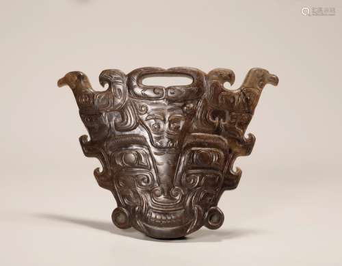 Shang dynasty animal face pattern jade ornaments