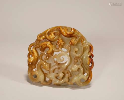 Jade bi with Chi dragon pattern in Han Dynasty