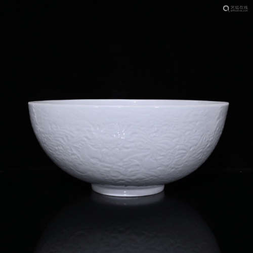 清雍正白瓷雕刻五龙薄胎碗
