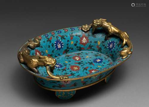 A CHINESE CLOISONNE ENAMEL AND GILT BRONZE FOOTED BOWL, QING...