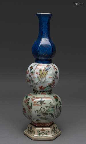 A RARE CHINESE EXPORT FAMILLE VERTE VASE, QING DYNASTY, KANG...