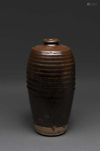 A CHINESE BLACK-GLAZED MEIPING VASE, JIN DYNASTY (1115-1234)