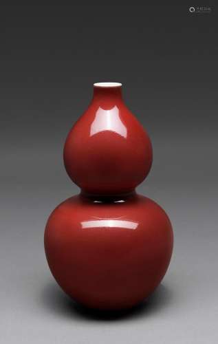 A CHINESE RED GLAZED DOUBLE GOURD VASE, DAOGUANG MARK