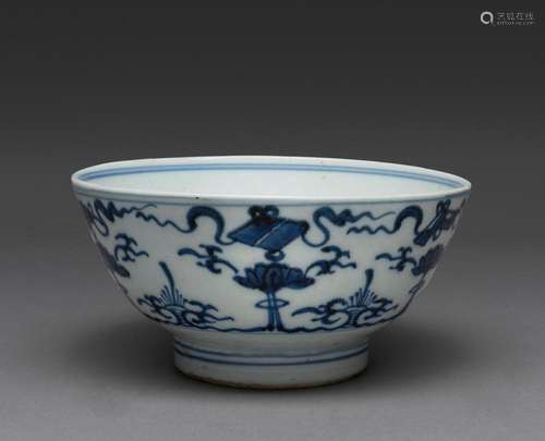 A CHINESE BLUE AND WHITE BOWL, LATE MING DYNASTY, 16TH CENTU...