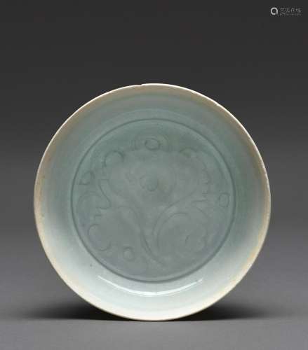 A CHINESE QINGBAI CARVED WASHER， SOUTHERN SONG DYNASTY (1127...