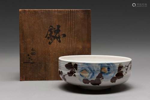 A JAPANESE TEA BOWL, BY ROKUBEI KIYOMIZU IV (1848-1920)