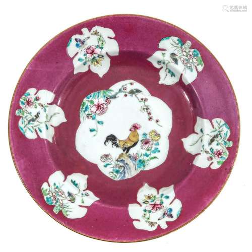 A Famille Rose Rooster Plate