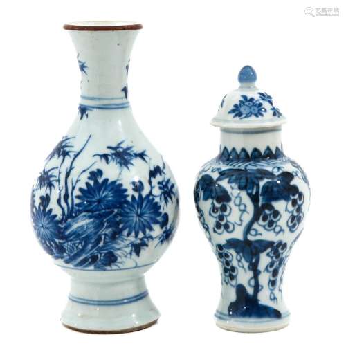 A Lot of 2 Blue and White Vases