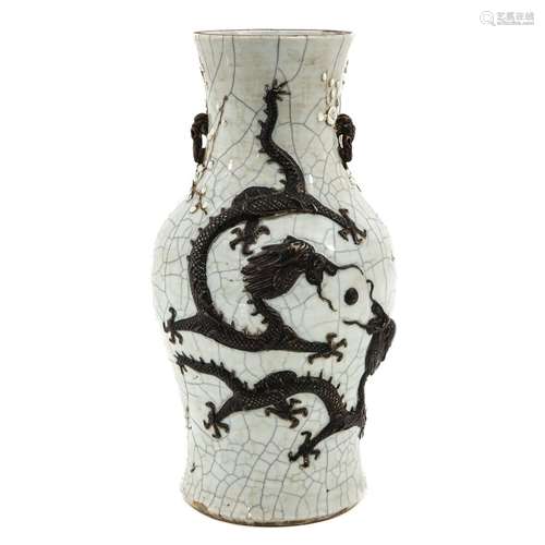 A Nanking Dragon Vase