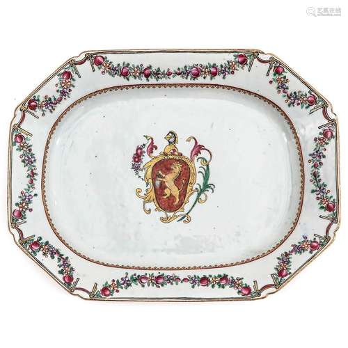 A Famille Rose Armorial Plate