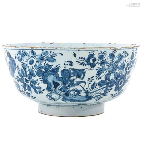 An 18th Century Delft Bowl with Chinoiserie Decor