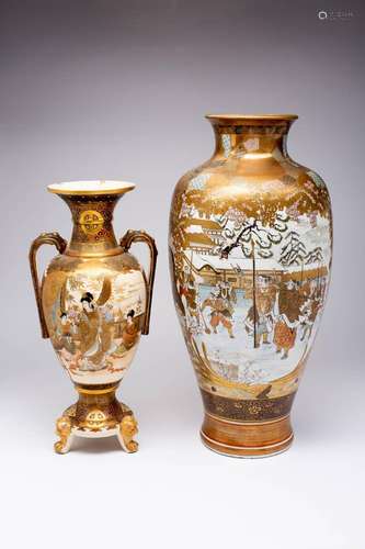 TWO LARGE JAPANESE VASES MEIJI ERA, 19TH/20TH CENTURY The ta...