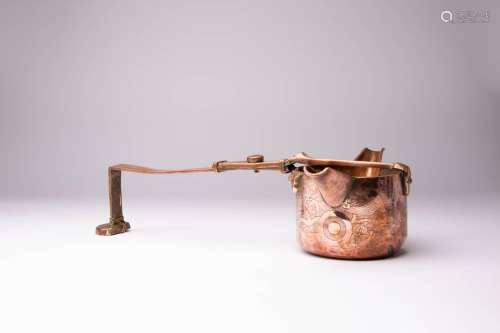 A JAPANESE COPPER POURING VESSEL MEIJI OR LATER, 20TH CENTUR...