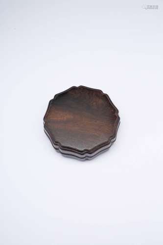 A CHINESE ZITAN MALLOW-SHAPED BOX AND COVER QING DYNASTY Wit...
