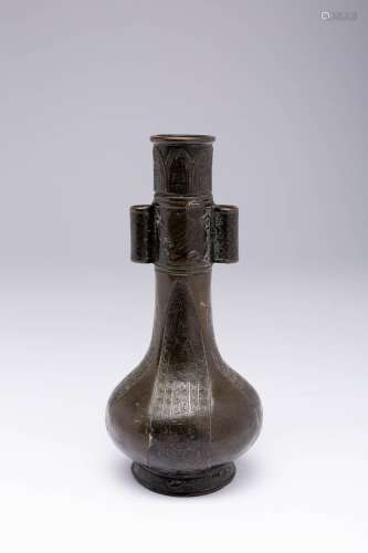 A SMALL CHINESE BRONZE ARROW VASE QING DYNASTY The tall neck...
