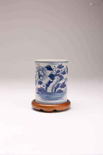 A CHINESE BLUE AND WHITE BRUSHPOT, BITONG LATE QING DYNASTY ...