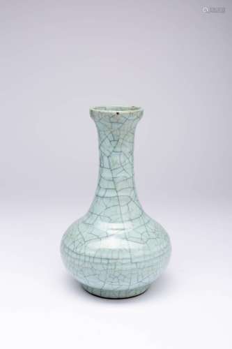 A CHINESE GE-TYPE BOTTLE VASE QING DYNASTY OR LATER The tall...