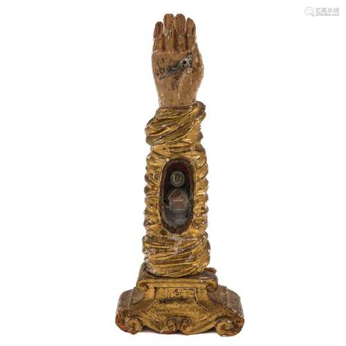 An 18th Century Gilt Wood Relic Holder Including 10 Relics