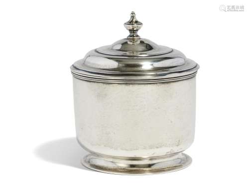 Large sugar bowl with spintop knob