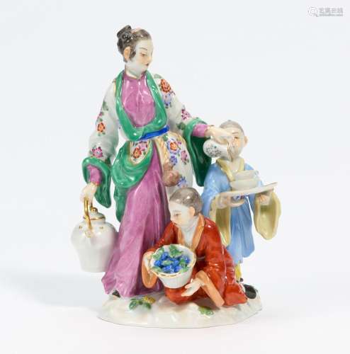 Ensemble "Japanese woman with two children""