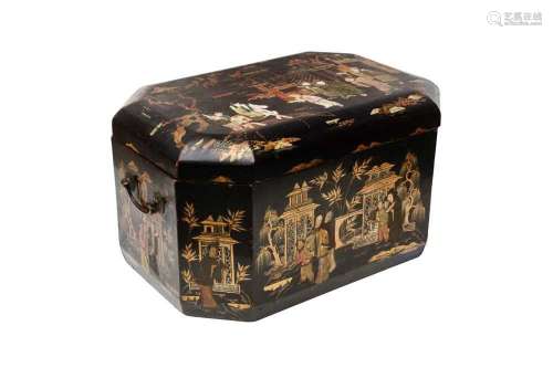 A CHINESE GILT-DECORATED BLACK LACQUER `FIGURAL` TEA CADDY