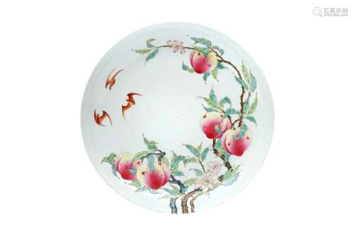 A CHINESE FAMILLE-ROSE `PEACHES` DISH