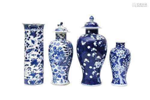 A GROUP OF FOUR CHINESE BLUE AND WHITE VASES