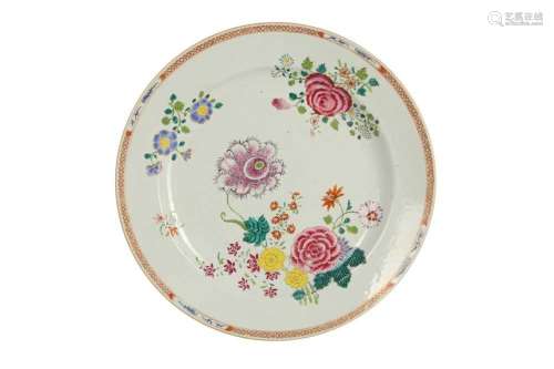 A CHINESE FAMILLE-ROSE DISH