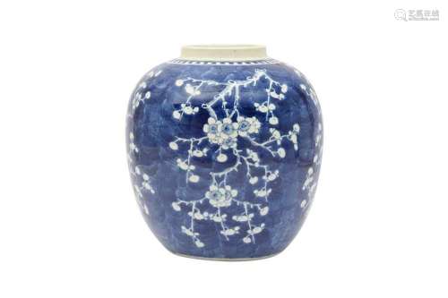 A CHINESE BLUE AND WHITE `PRUNUS` JAR