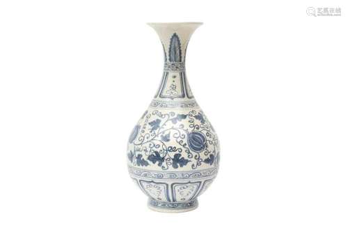 A CHINESE BLUE AND WHITE `MELONS` VASE, YUHUCHUNPING