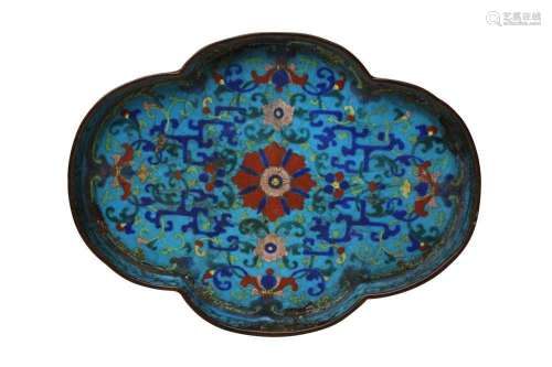 A CHINESE PAINTED ENAMEL QUATRELOBED DISH
