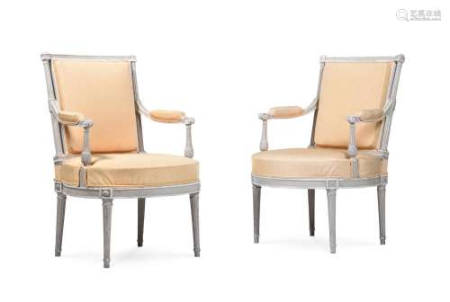 A PAIR OF TRANSITIONAL PERIOD OPEN ARMCHAIRS, FRENCH CIRCA 1...