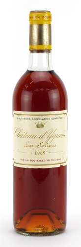 Bottle of 1969 Chateau dYquem Lur-Saluces Sauternes