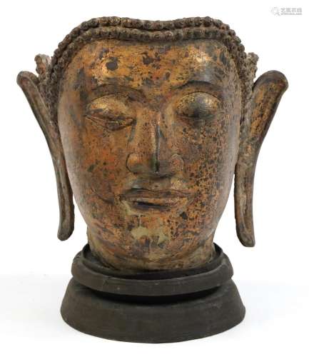 Chino Tibetan gilt bronze Buddha head raised on stand, 31cm ...