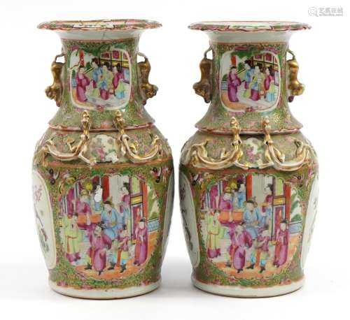 Pair of Chinese porcelain Canton vases with animalia relief ...
