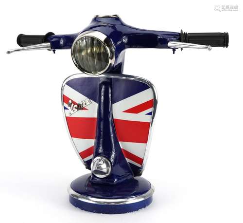 Novelty Vespa design table lamp, 33cm high