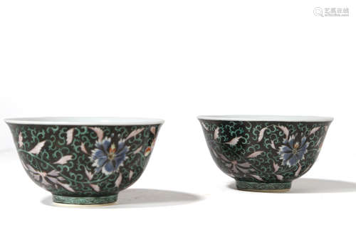 Two Grisaille Ground Wucai Flower Bowl