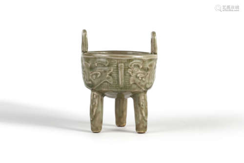 Longquan Mythical-Beast Mask Tripod Censer