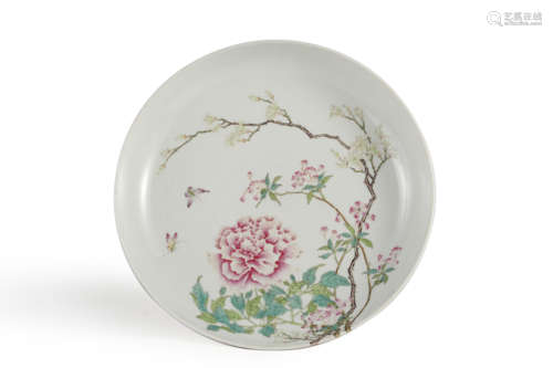 Famille Rose Interlocking Flower Plate