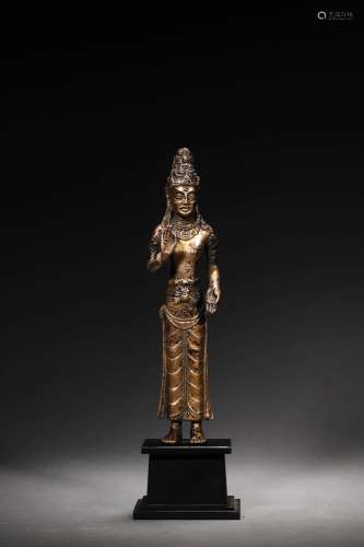 Dali:A Gilt Bronze Acuya Avalokitesvara Statue