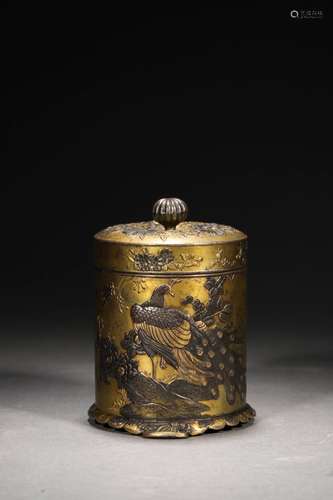 Qing: A Bronze Container