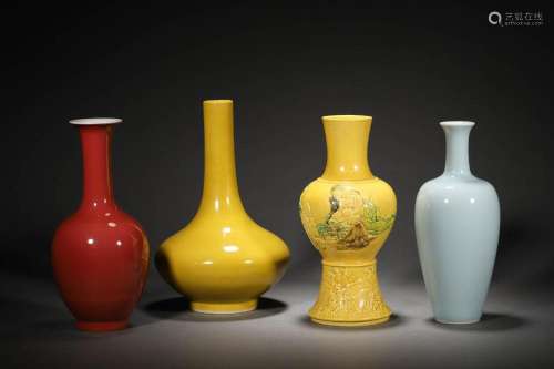Qing Dynasty:Porcelain Group (4 pieces in total)