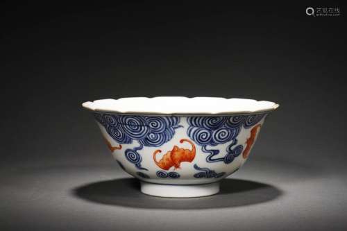 Republic of China:blue and white alum red five bat bowl