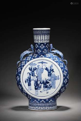 Qing Dynasty:blue and white open light figure embrace the mo...