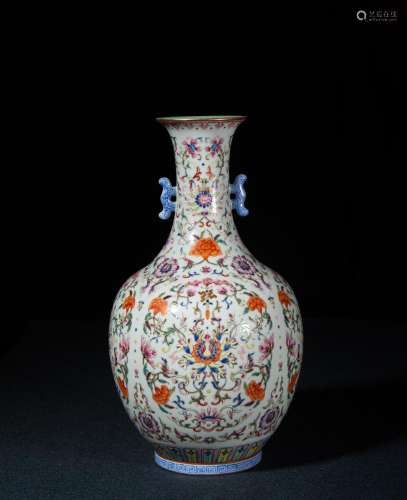 Qing Dynasty:vase with two ears with pastel and treasure pat...