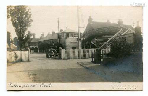 BILLINGSHURST. A collection of 26 postcards of Billingshurst...