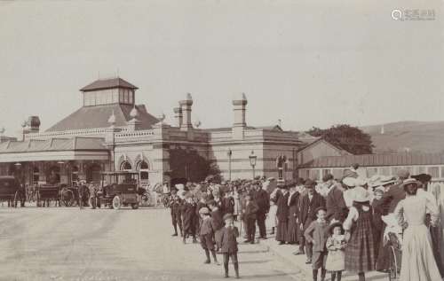 LEWES. A group of 9 postcards relating to Lewes railway stat...