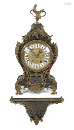 Boule-Uhr mit Konsole um 1900, Messingzifferblatt mit Repous...