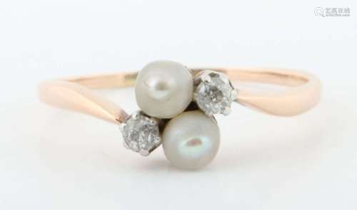 Zierlicher Croisé-Ring mit Perlen und Diamanten Roségold 585...